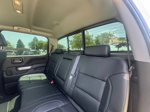 Used 2018 Chevrolet Silverado 1500 LT w/ Texas Edition AWD/4WD image 7