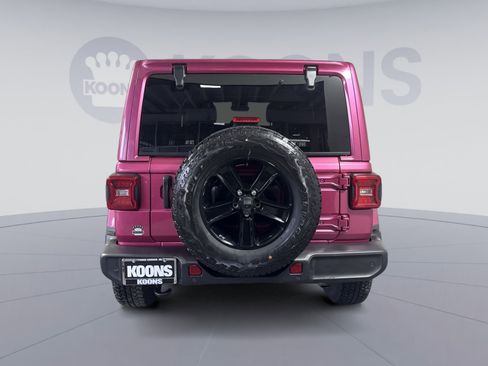 Used 2022 Jeep Wrangler Unlimited Sahara image 5