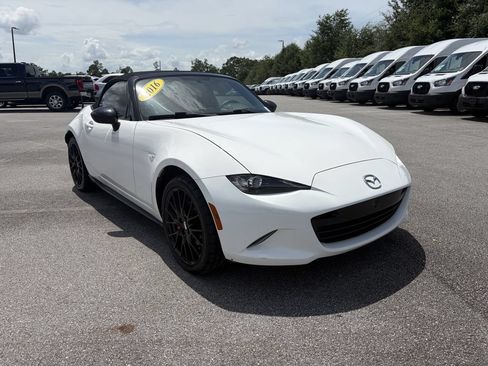 Used 2016 MAZDA MX-5 Miata Club w/ Brembo/BBS Package RWD image 5