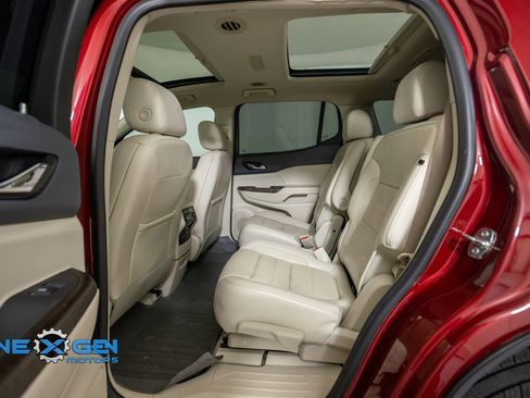 Used 2020 GMC Acadia Denali w/ Trailering Package AWD/4WD image 29
