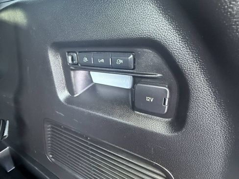 Used 2021 Ford Explorer Platinum w/ Equipment Group 601A AWD/4WD image 44