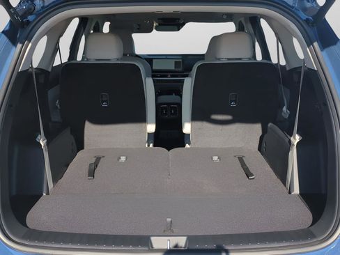 New 2026 Kia EV9 Wind image 13