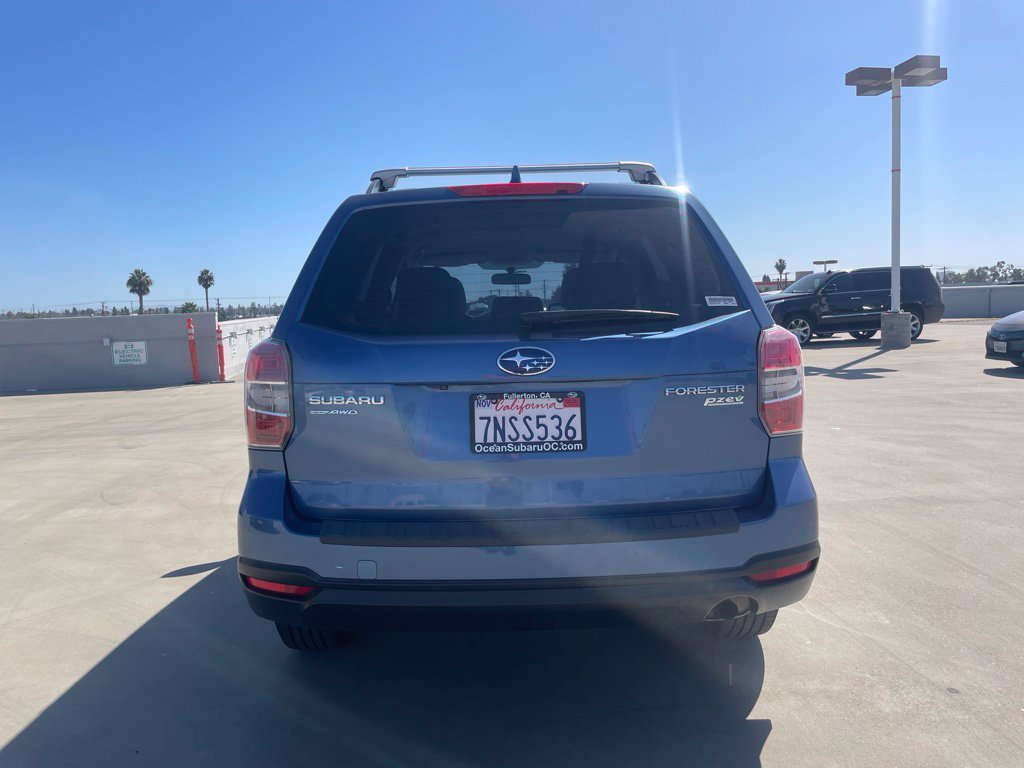 Used 2016 Subaru Forester 2.5i w/ Alloy Wheel Package AWD/4WD image 3