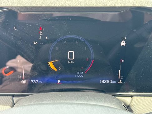 Used 2024 Chevrolet TrailBlazer LS w/ LS Confidence Package FWD image 25