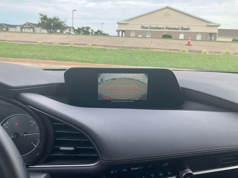 Used 2025 MAZDA MAZDA3 s FWD image 22