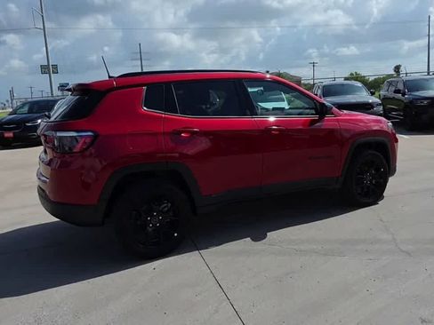 New 2026 Jeep Compass Latitude AWD/4WD image 8