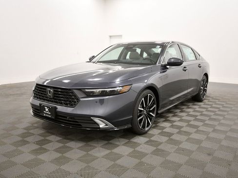 New 2026 Honda Accord Touring image 2