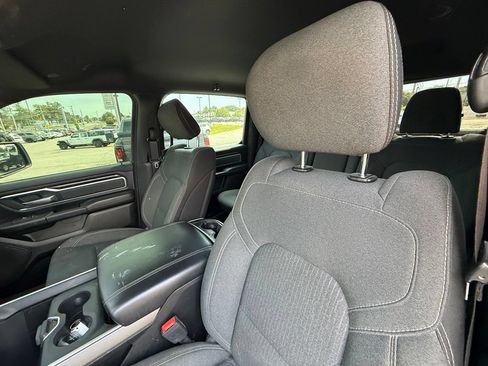 Used 2021 RAM 1500 Big Horn AWD/4WD image 13