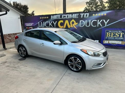 Used 2015 Kia Forte EX w/ UVO Package W/17" Alloys FWD image 5