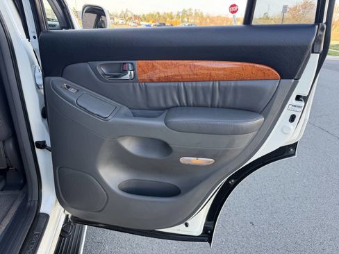 Used 2006 Lexus GX 470 image 39