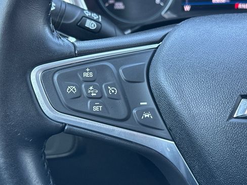 Used 2022 Chevrolet Equinox LT w/ Driver Convenience Package FWD image 30