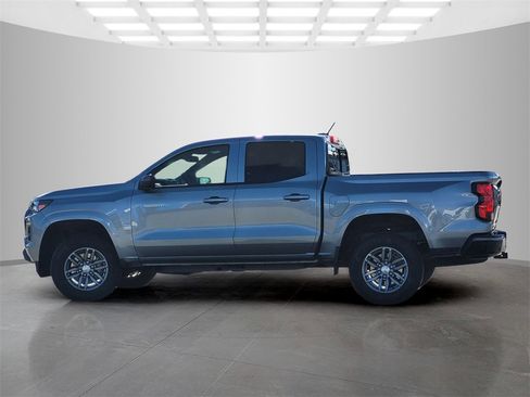 Used 2025 Chevrolet Colorado LT w/ Advanced Trailering Package image 7
