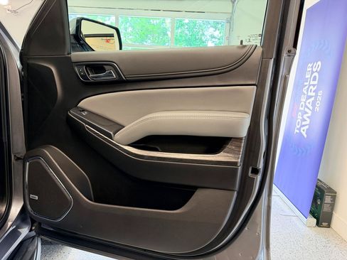 Used 2020 Chevrolet Tahoe LT RWD image 22