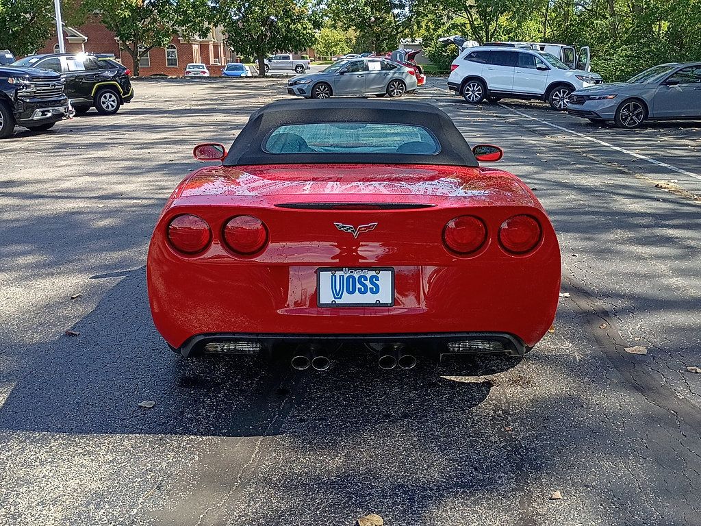 Used 2008 Chevrolet Corvette Convertible w/ Preferred Equipment Group RWD image 4