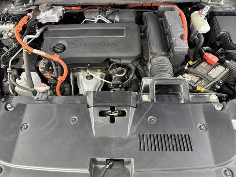 Certified 2025 Honda CR-V Sport-L image 22