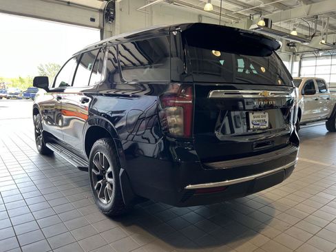 Used 2022 Chevrolet Tahoe LT w/ Luxury Package AWD/4WD image 6