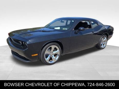 Used 2014 Dodge Challenger R/T w/ Electronics Convenience Group image 1
