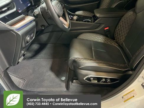 Used 2025 Jeep Grand Cherokee Summit w/ Adv Protech Group IV image 12