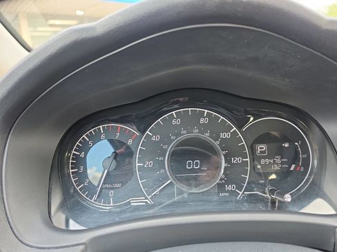 Used 2019 Nissan Versa Note SV FWD image 14