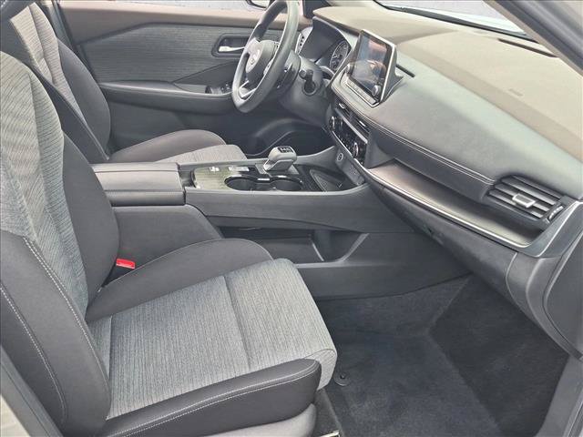 Certified 2023 Nissan Rogue SV FWD image 20
