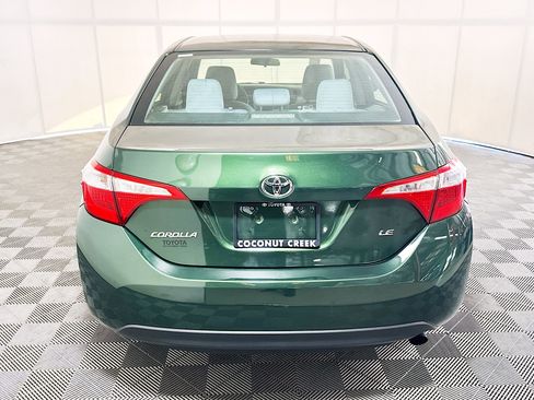 Used 2016 Toyota Corolla LE FWD image 4
