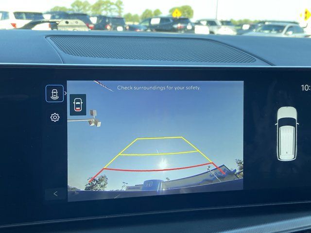 Used 2025 Hyundai Santa Fe SEL FWD image 36