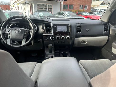 Used 2019 Toyota Sequoia SR5 image 12