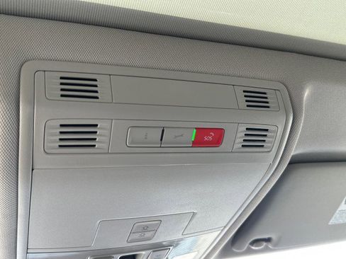 New 2025 Volkswagen Taos SEL image 49