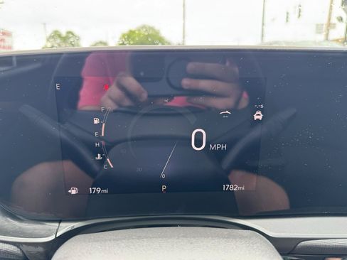 Used 2025 Buick Envista Avenir FWD image 19