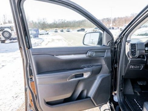 New 2025 Ford Ranger Lariat w/ Black Appearance Package image 70