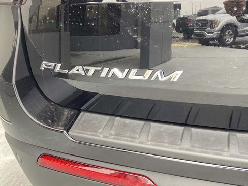 New 2026 Ford Explorer Platinum image 6