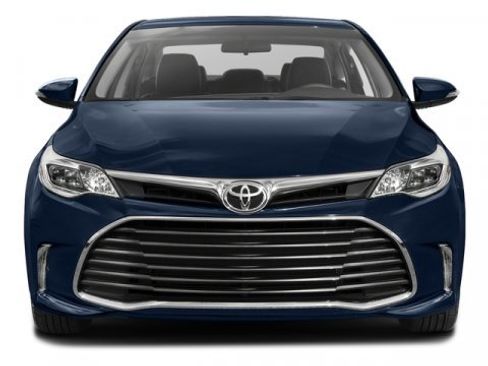 Used 2018 Toyota Avalon XLE image 4