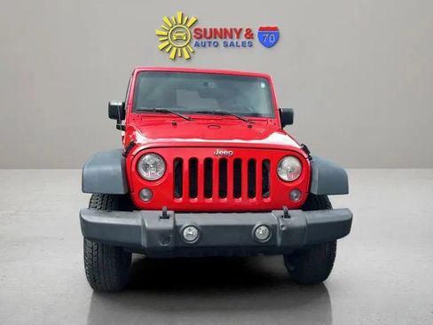 Used 2015 Jeep Wrangler Unlimited Sport w/ Quick Order Package 24S AWD/4WD image 3