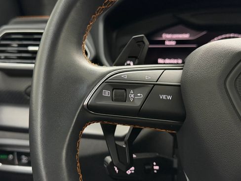 Used 2022 Lamborghini Urus AWD/4WD image 72