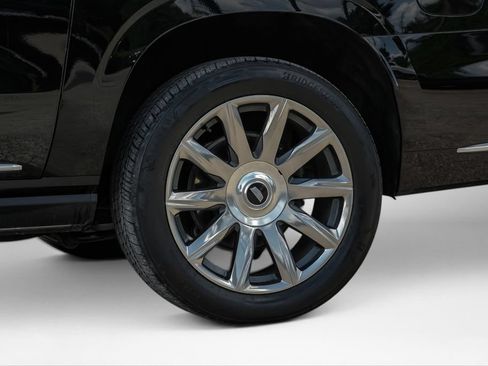 Used 2021 Cadillac Escalade ESV Premium Luxury Platinum AWD/4WD image 69