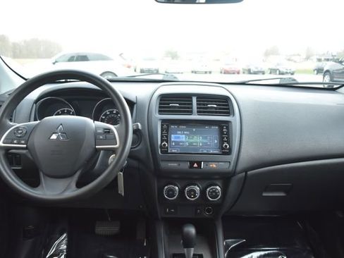 Used 2019 Mitsubishi Outlander Sport ES image 28