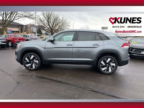 Used 2025 Volkswagen Atlas Cross Sport SE AWD/4WD image 10