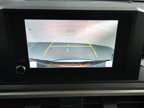 Certified 2024 Toyota Tacoma SR5 image 30