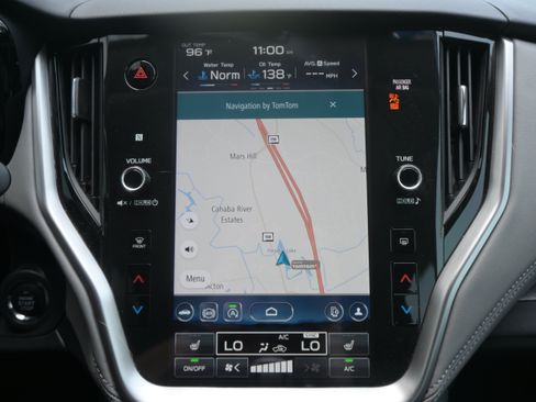 Certified 2025 Subaru Outback Premium w/ Popular Package #1A AWD/4WD image 23