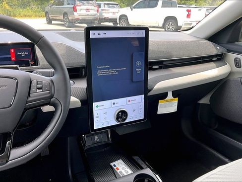 New 2025 Ford Mustang Mach-E Premium image 6