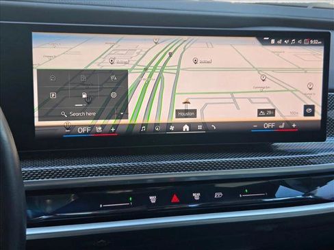 Used 2024 BMW 760i xDrive image 12