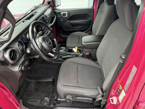 Used 2022 Jeep Wrangler Unlimited Sport AWD/4WD image 8