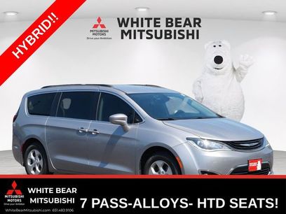Used 2017 Chrysler Pacifica Premium