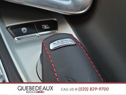 Used 2023 Chevrolet Corvette Stingray Premium Cpe w/ Z51 Performance Package image 25