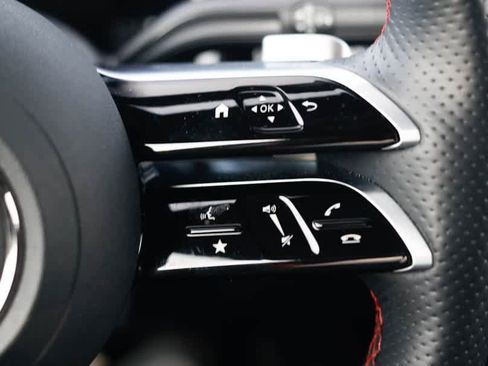 Certified 2025 Mercedes-Benz GLA 250 GLA 250 image 29