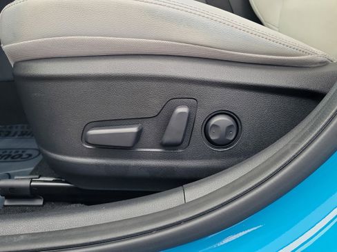 Used 2023 Hyundai Kona Limited image 20