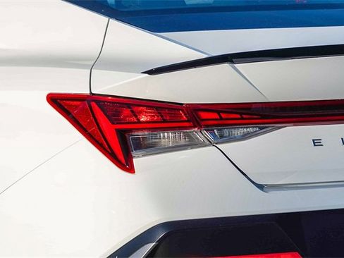 New 2026 Hyundai Elantra SEL Sport image 8