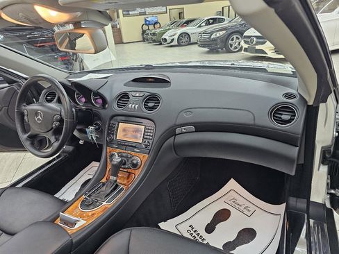 Used 2008 Mercedes-Benz SL 550 image 20
