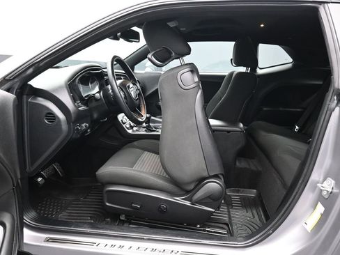 Used 2018 Dodge Challenger SXT w/ Super Sport Group (SS/T) image 28