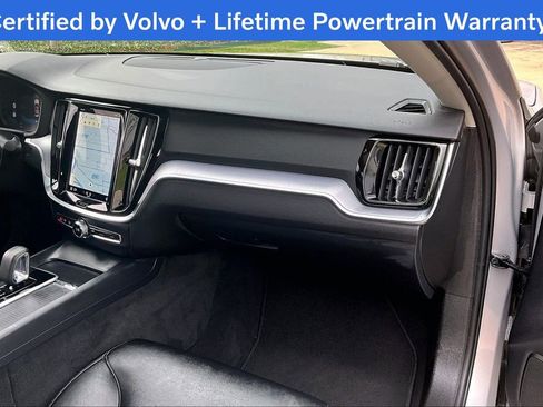 Used 2024 Volvo S60 B5 Core image 20